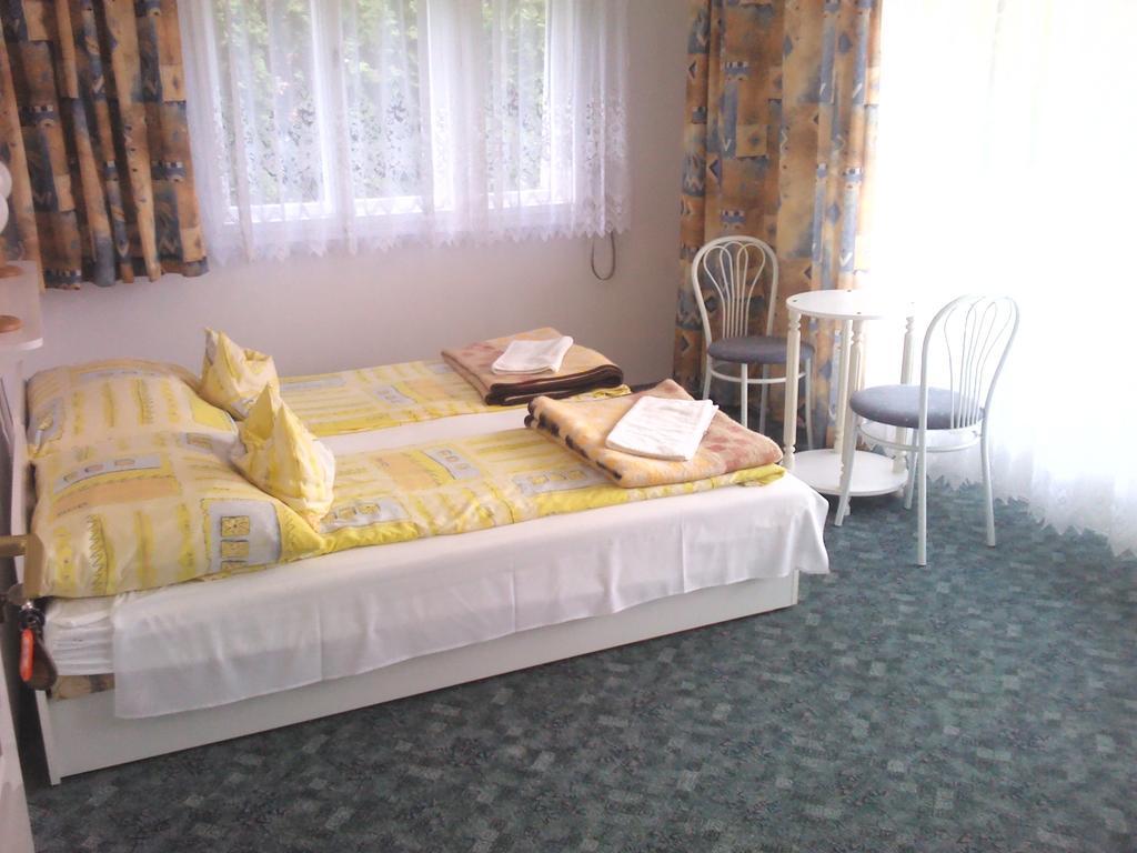 Napfeny Apartment Keszthely Cameră foto