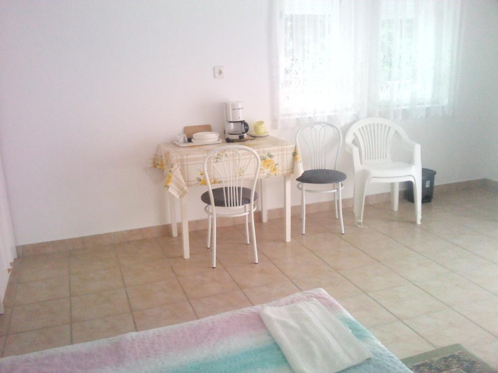 Napfeny Apartment Keszthely Cameră foto