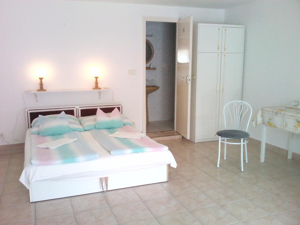Napfeny Apartment Keszthely Cameră foto