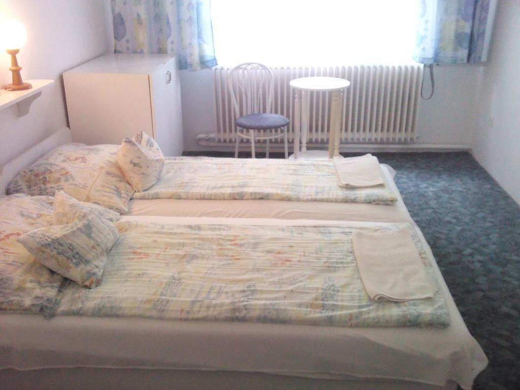 Napfeny Apartment Keszthely Cameră foto